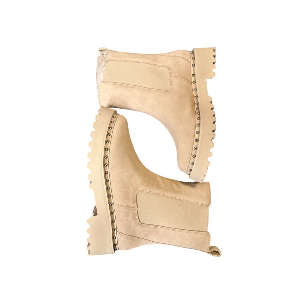 Vince Camuto Women's Meendey Chelsea Pull On Bootie Boot Size 9M Milky White NIB - Picture 5 of 8